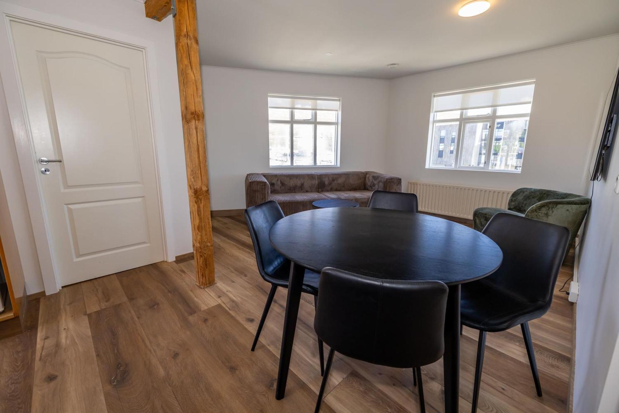 Steinaskjol Apartments Akureyri Esterno foto