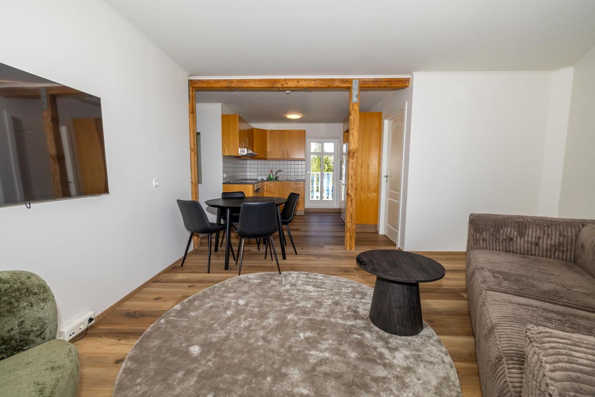 Steinaskjol Apartments Akureyri Esterno foto